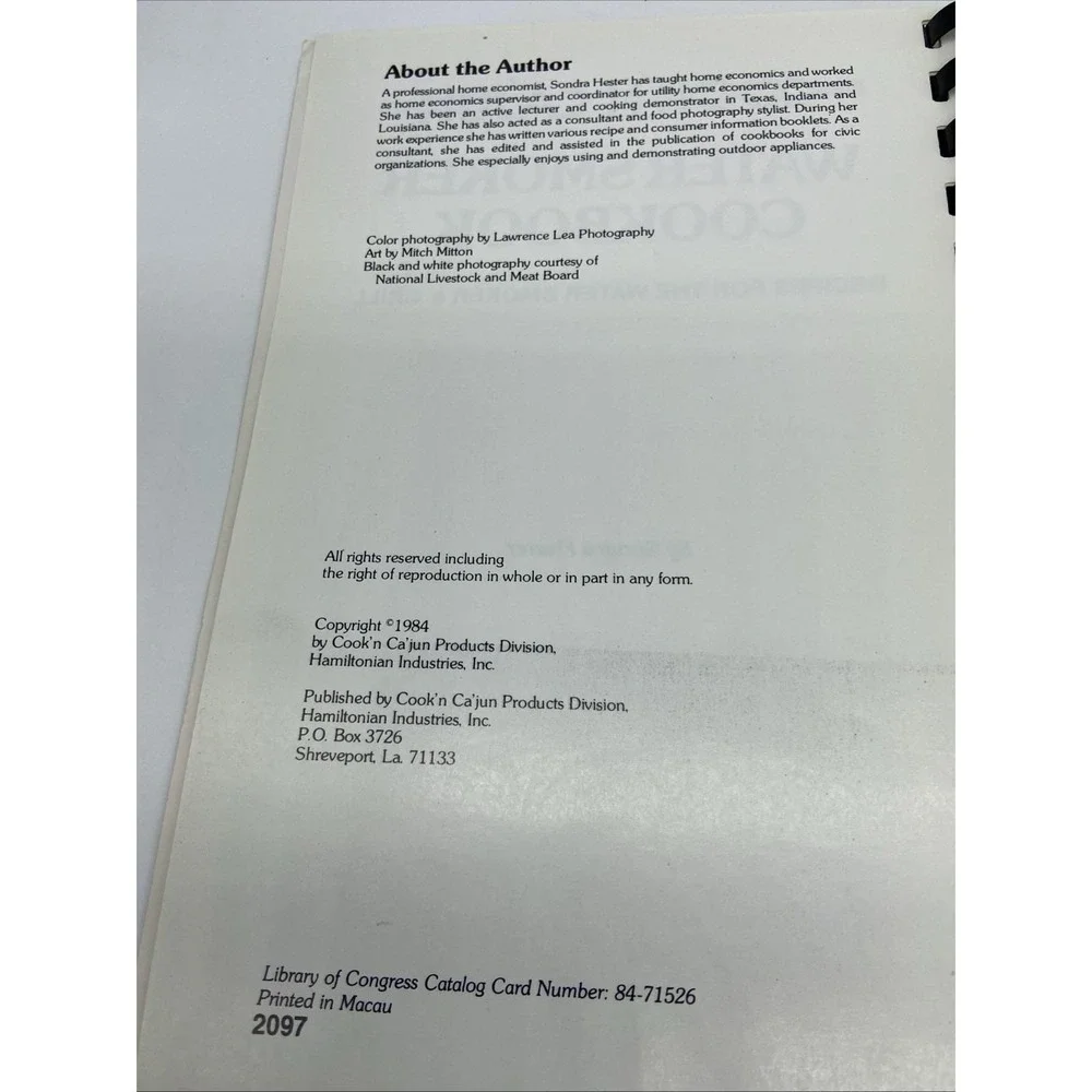 Cook'n Ca'jun Water Smoker Cookbook‎ Recipes for Grill 1984 Sondra Hester Spiral